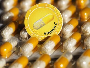Vitamin C Tamil