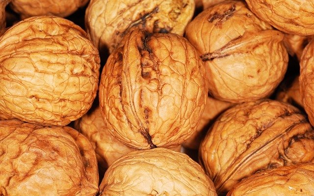 Walnut Tamil